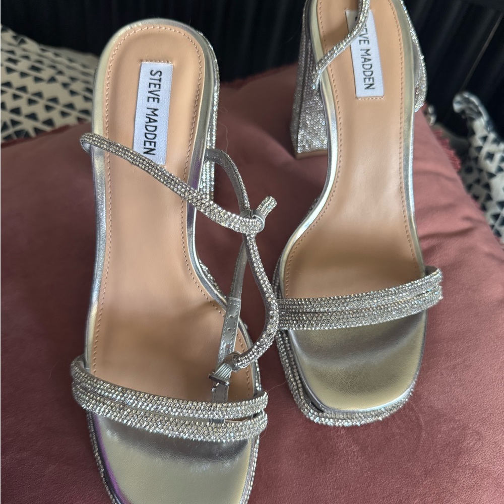 Silver Rhinestone Platform Heels with Strappy Design - BRAND NEW NEVER WORN